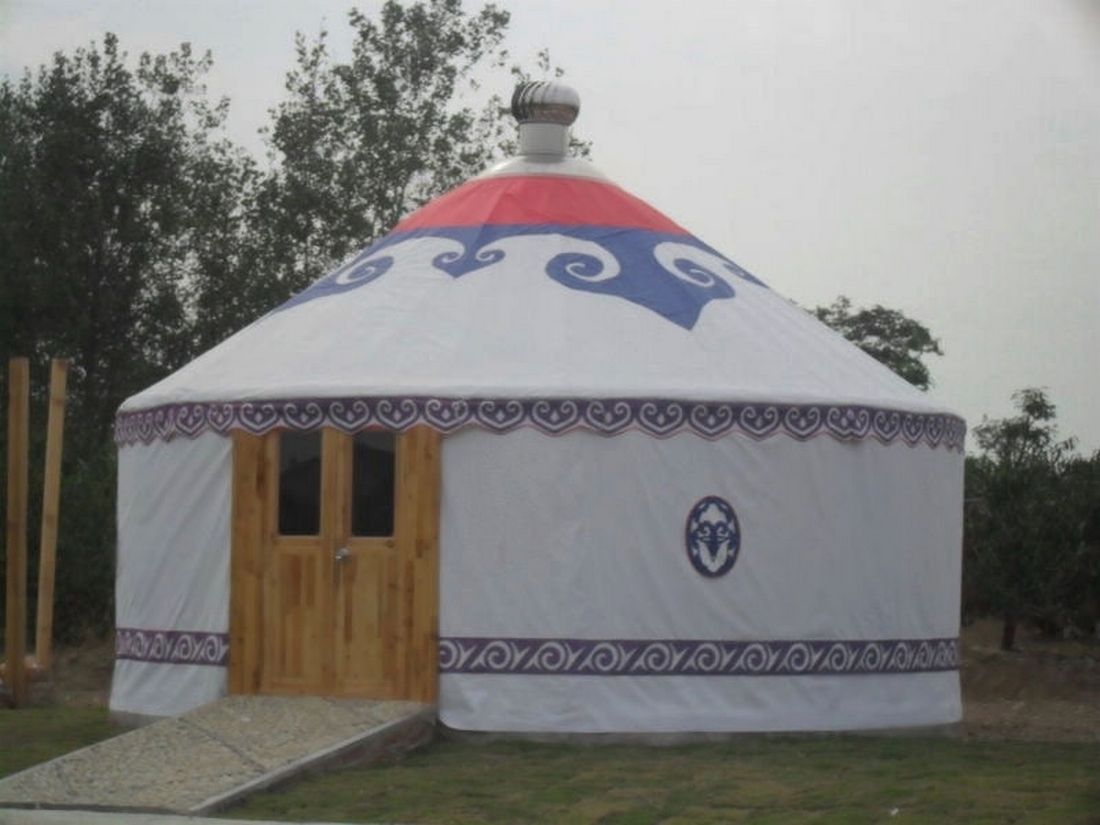 12663 - 5.12m Mongolian Glamping Yurt